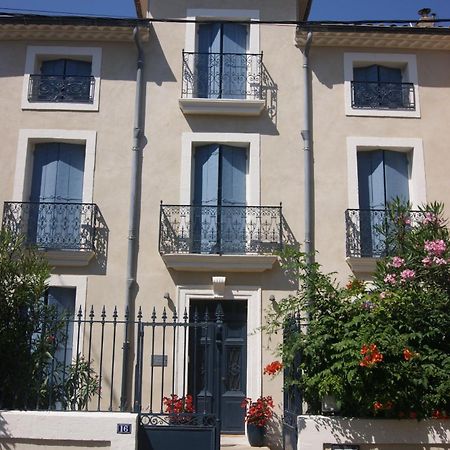 Le Petit Moliere Bed & Breakfast Servian Exterior foto