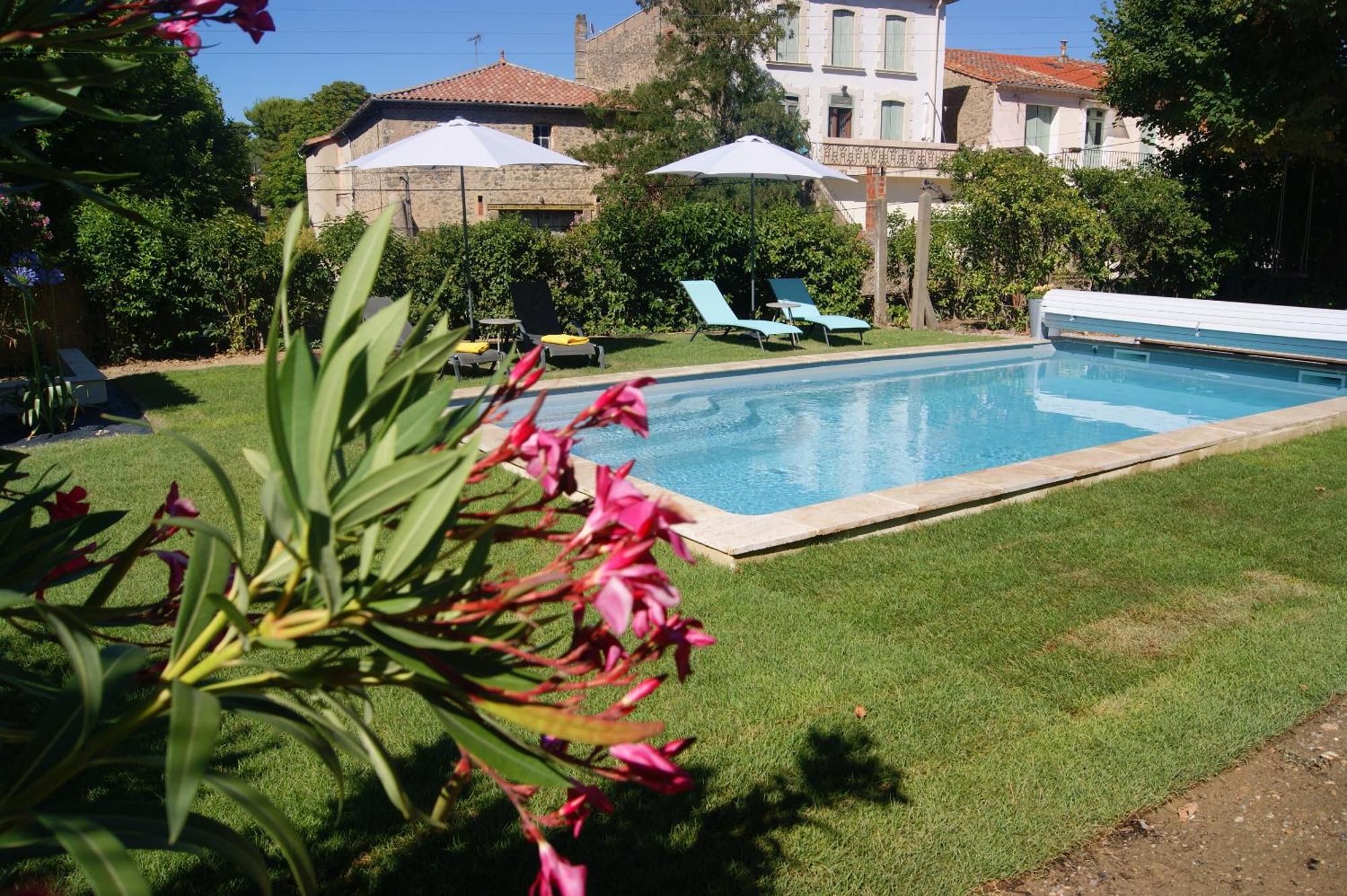 Le Petit Moliere Bed & Breakfast Servian Exterior foto